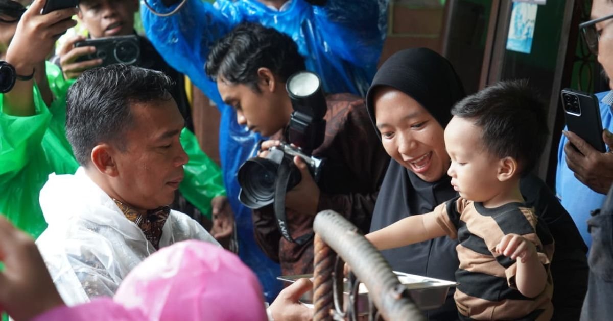 Menteri Wihaji Tinjau MBG 3B: Fokus Ibu Hamil, Menyusui, dan Balita Non PAUD