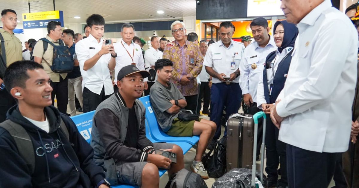 Menko Polkam Pastikan Kesiapan Mudik di Bandara YIA dan Stasiun Tugu