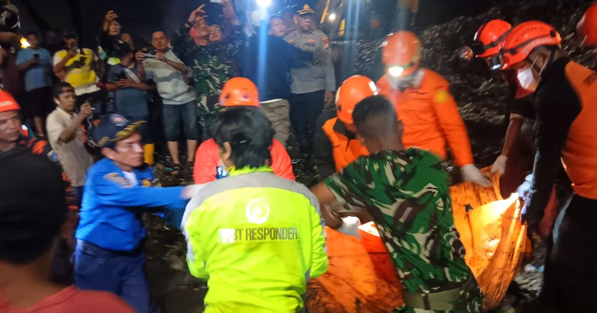 Longsor TPA Bantargebang: Tiga Warga Tewas, Evakuasi Dilanjutkan Tim Gabungan