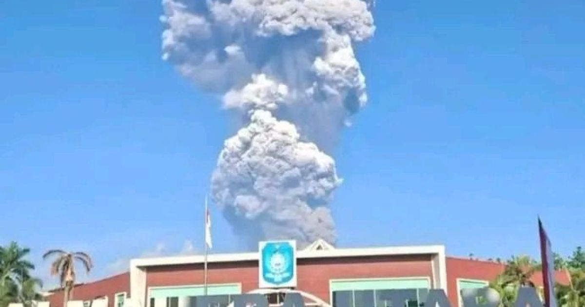 Erupsi Gunung Dukono: Lima Pendaki Luka-Luka, Dua Diduga Tewas