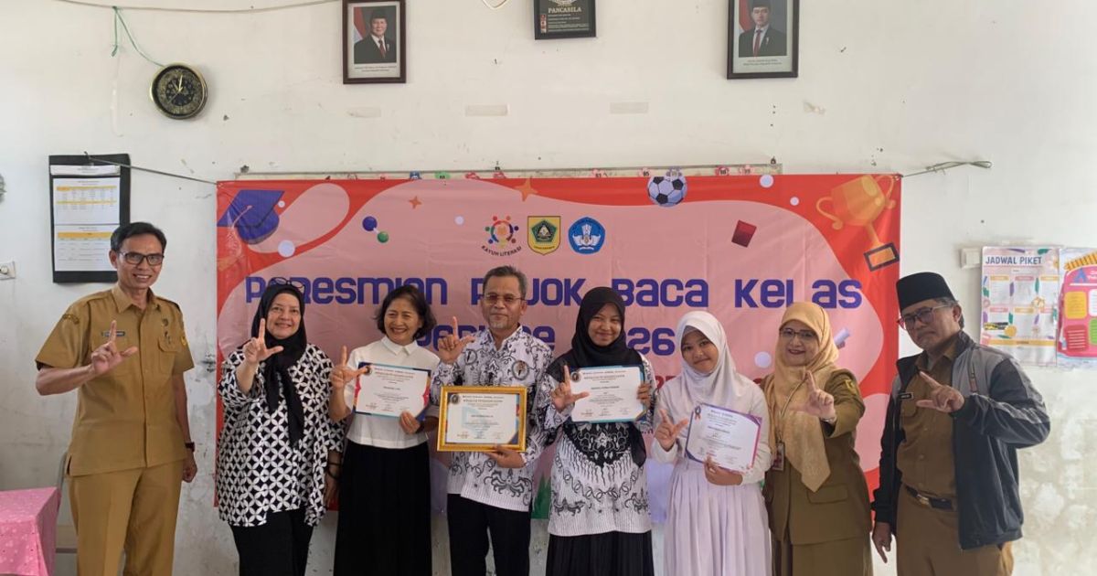 Sehati Membangun Literasi Negeri: Kayuh Literasi Tambah 33 Pojok Baca Kelas di Sekolah Babakan Madang Bogor