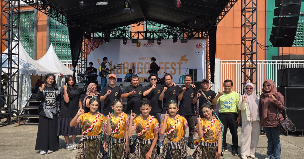 O-BAND dan Tari Luluangkara: SMPN 1 Gunungputri Meriahkan HJB di Pakansari
