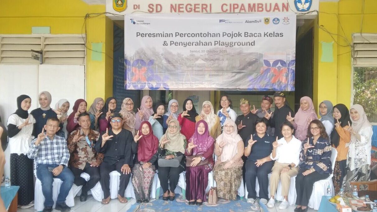 Dari Pojok Baca hingga Playground Impian: Sekolah di Babakan Madang Bangkitkan Harapan Lewat Literasi 