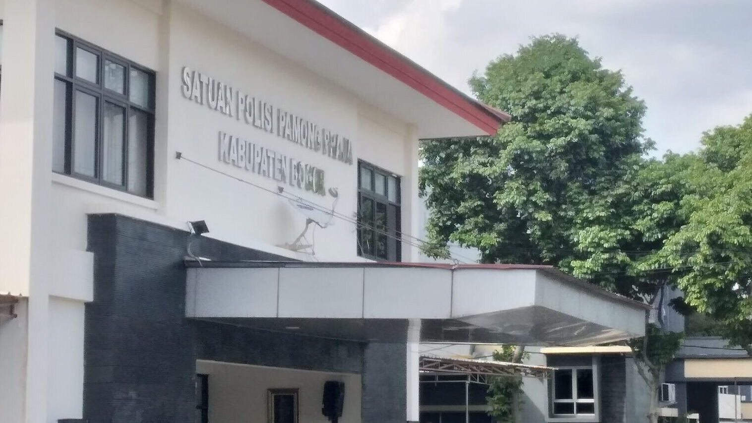 Anwar Anggana: PKL Liar Flyover Cileungsi Bogor Bakal Ditertibkan Kembali