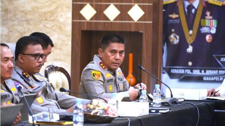 Polda Metro Pastikan Peringatan Hari Buruh Berjalan Lancar dan Aman