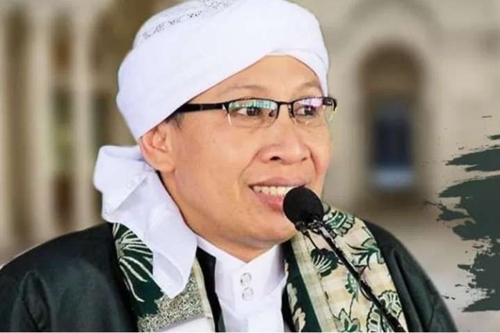 Buya Yahya Jelaskan Ciri Orang Puasa yang Sia-Sia 