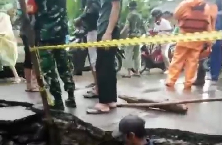 Respon Jembatan Ambruk Di Citeureup Bogor, Bupati Perintahkan Jajarannya Lakukan Penanganan