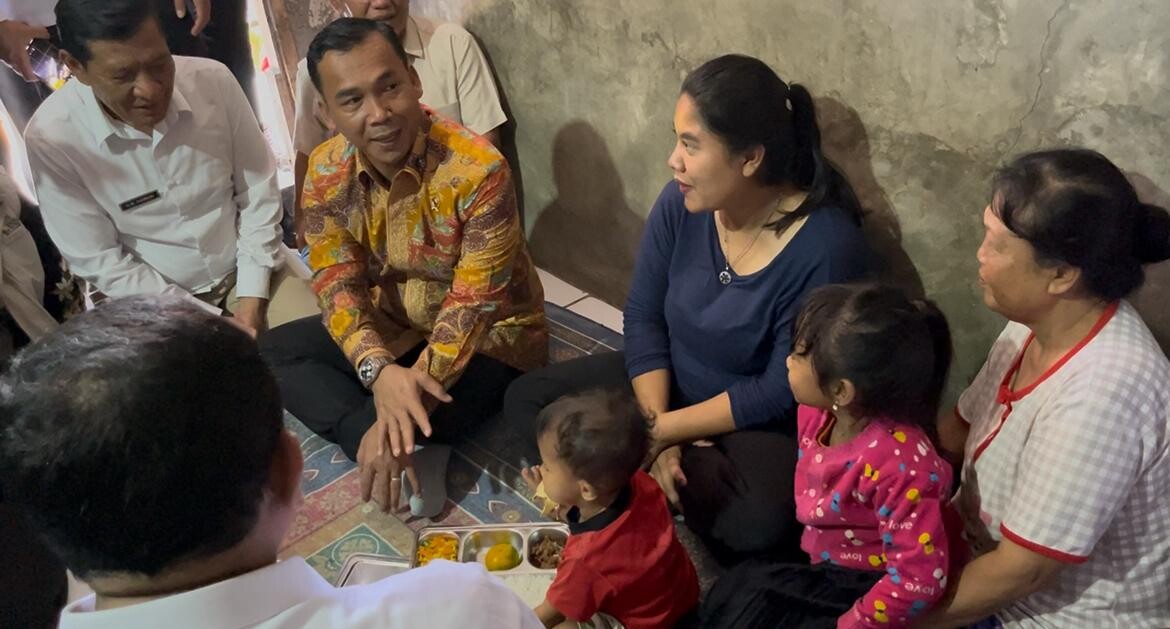 Menteri Wihaji Tinjau Langsung Simulasi MBG Bagi Bumil, Busui, Balita Non PAUD
