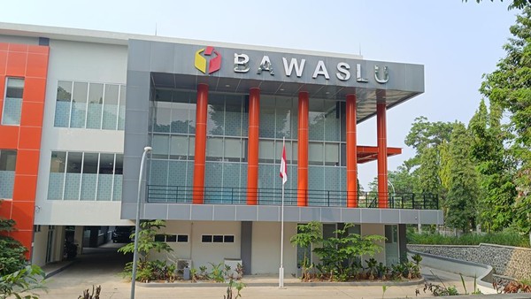 Bawaslu Kabupaten Bogor Imbau KPU dan Paslon Cakada, Minta Perhatikan Ini… 