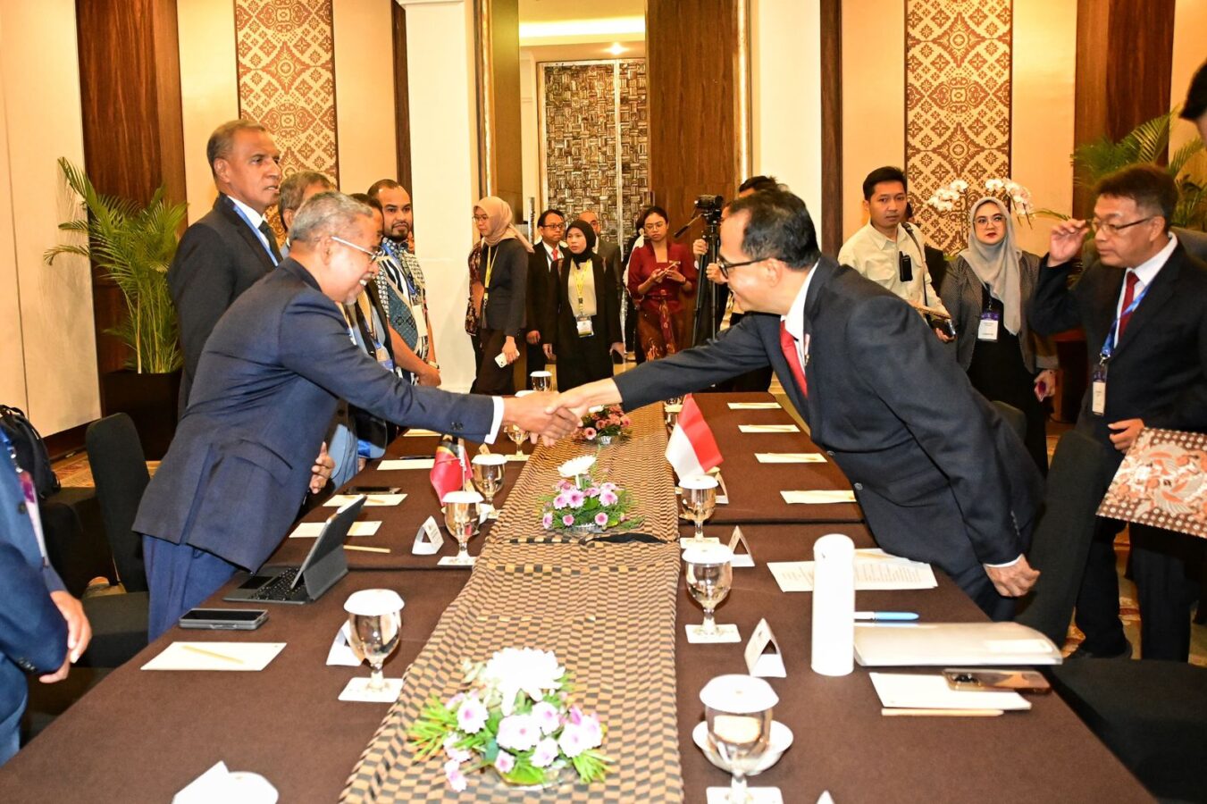 Menhub : Indonesia Terus Berkomitmen Kembangkan Bahan Bakar Penerbangan Berkelanjutan