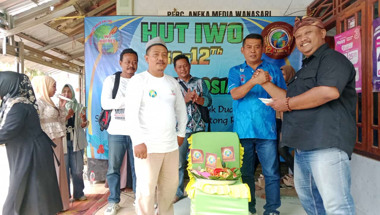 Hari Jadi IWO ke 12 : Pengurus Daerah Kabupaten Brebes Gelar Bakti Sosial, Ini Kegiatannya