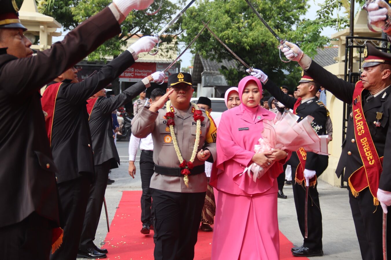 Resmi Berganti, Kapolres Brebes Dijabat AKBP Achmad Oka Mahendra