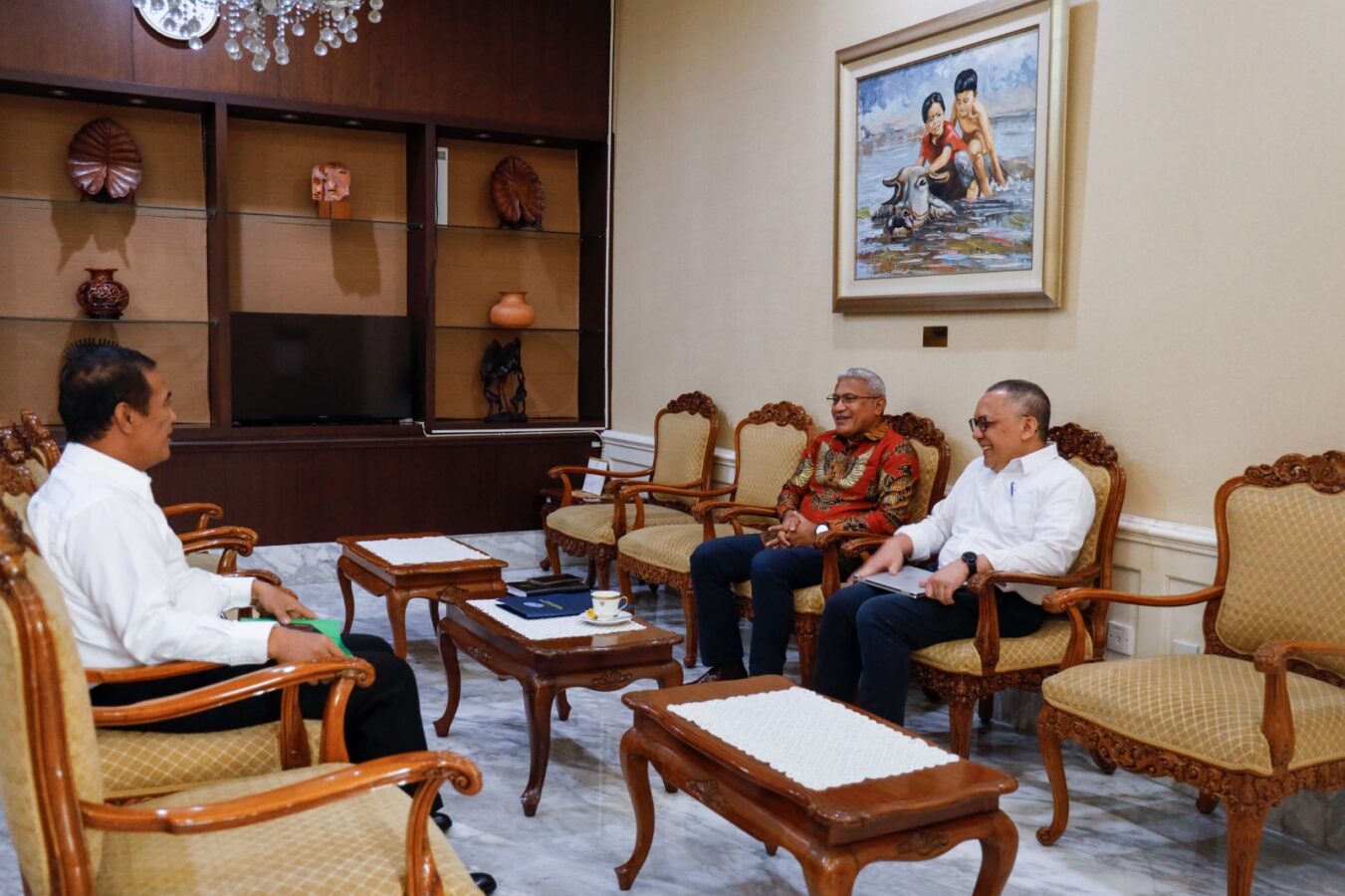 Soal Kratom, Jokowi dan BNN RI Bahas Tata Kelola dan Riset di Istana Merdeka