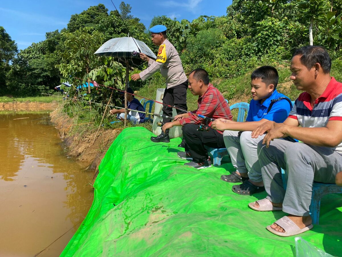 Mancing Gratis : Jadi Wadah Silaturahmi PD IWO PALI Sumatera Selatan Dengan Polisi dan Warga