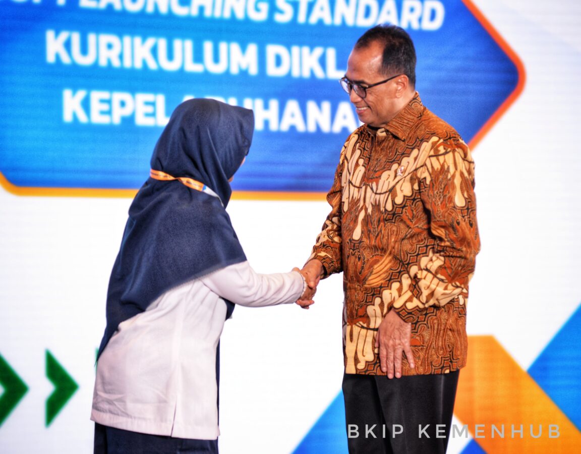 Ciptakan Profesionalisme Calon Ahli Kepelabuhanan, Menhub Budi Karya Paparkan Hal Penting Ini