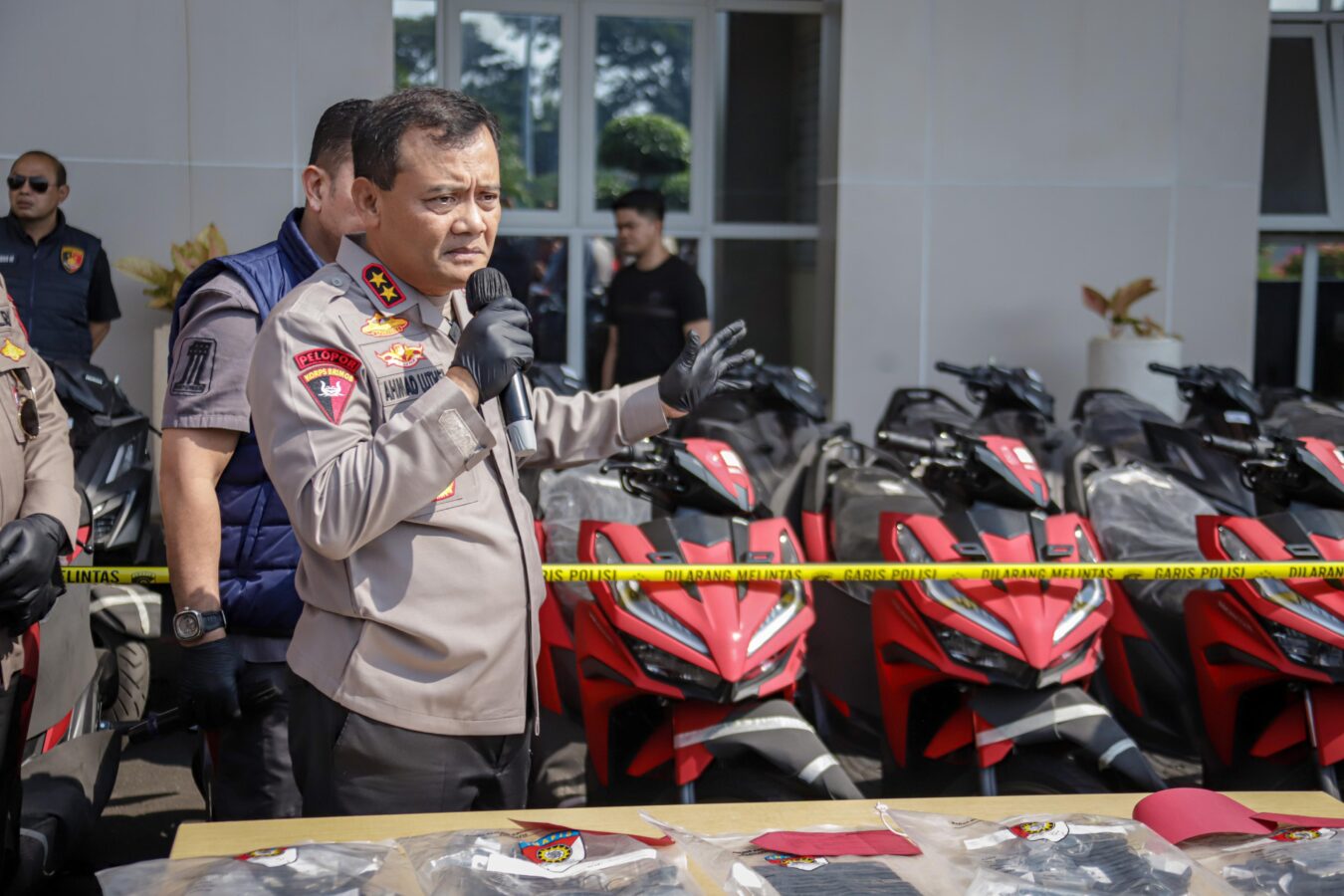 Polda Jateng Ungkap Kasus Penadah Motor Transnasional, Irjen Pol Ahmad luthfi : Pelaku Libatkan 2 Negara Indonesia dan Vietnam