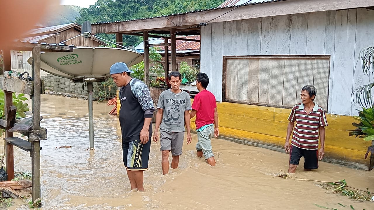 Bencana Banjir di Parigi Moutong Sulawesi Tengah, Puluhan KK Diungsikan