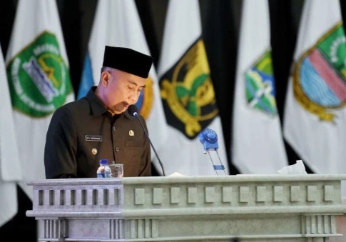 Hadiri Rapat Paripurna DPRD Jabar, Bey Machmudin Sampaikan Hal Penting Ini